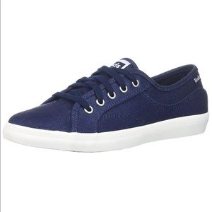 Navy blue keds